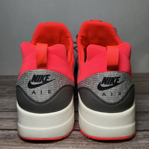 Nike Air Max Motion Racer Sneaker Running Shoes Mens 12 Gray Red 916771-003 - Picture 8 of 14